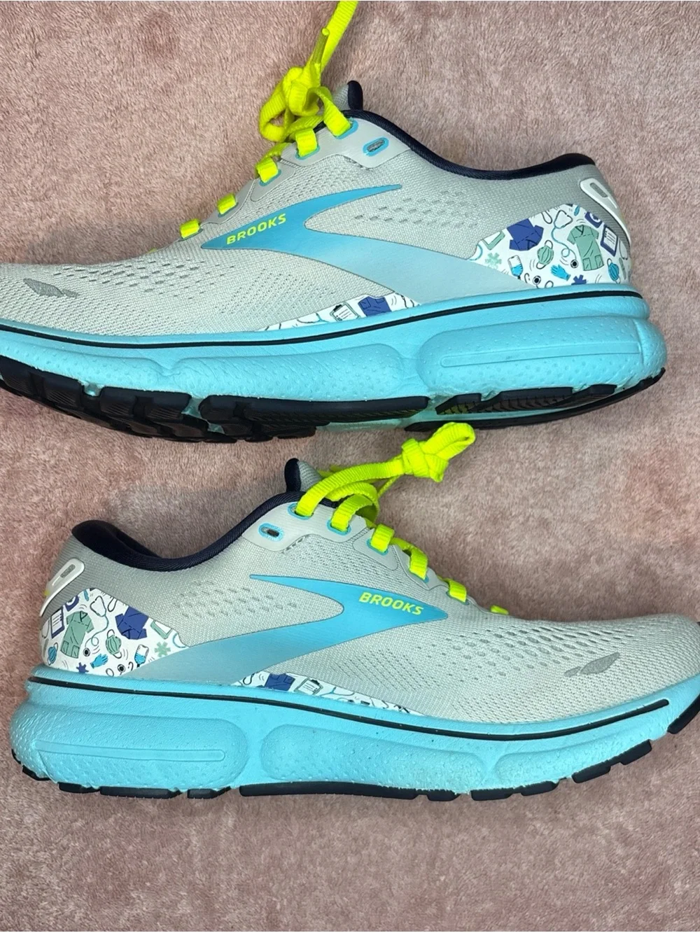 Brooks Ghost 15 Running Shoes Womens Size 7.5 Sneakers Healthcare Walking Gym_3